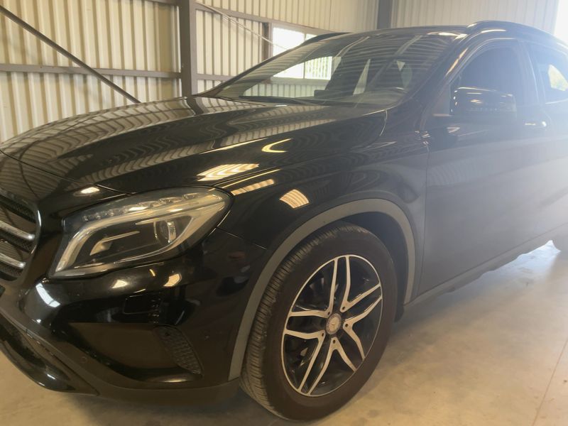 Mercedes-Benz GLA-Klasse GLA 200 Sensation 2016 – снимка 2
