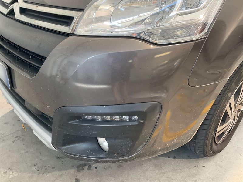 Citroen Berlingo 1.6 Blue-HDi XTR 2017 – снимка на щета 31