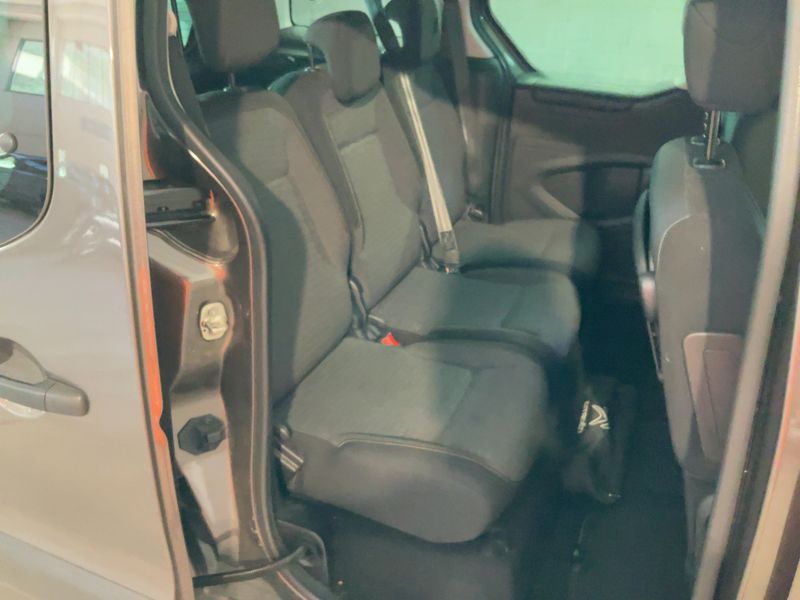 Citroen Berlingo 1.6 Blue-HDi XTR 2017 – снимка 19