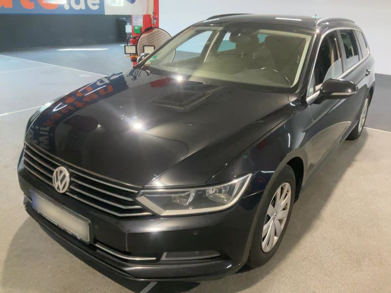Volkswagen Passat 1.6 TDI Comfortline BlueMotion Tech 2016 – снимка 1