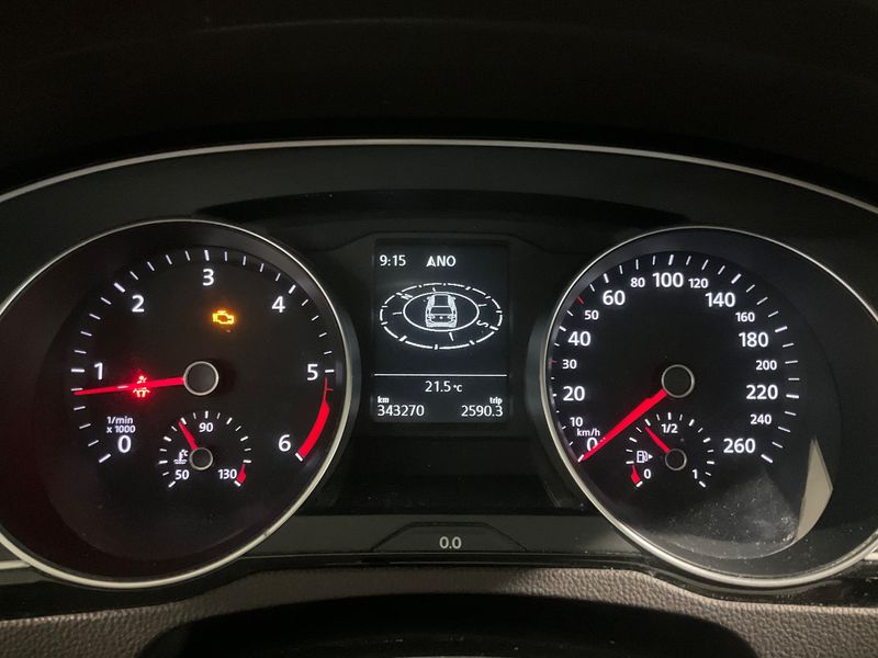 Volkswagen Passat 1.6 TDI Comfortline BlueMotion Tech 2016 – снимка 19