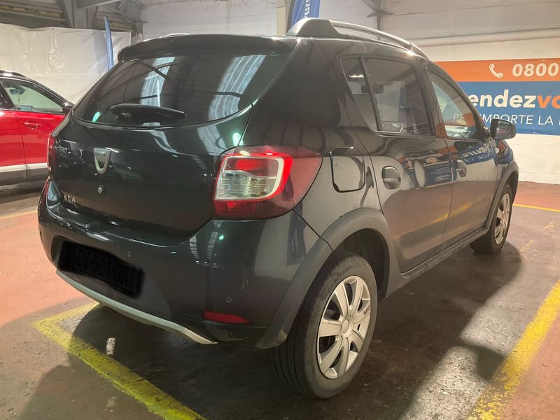 Dacia Sandero 1.5 dCi Stepway Prestige 2013 – снимка 2