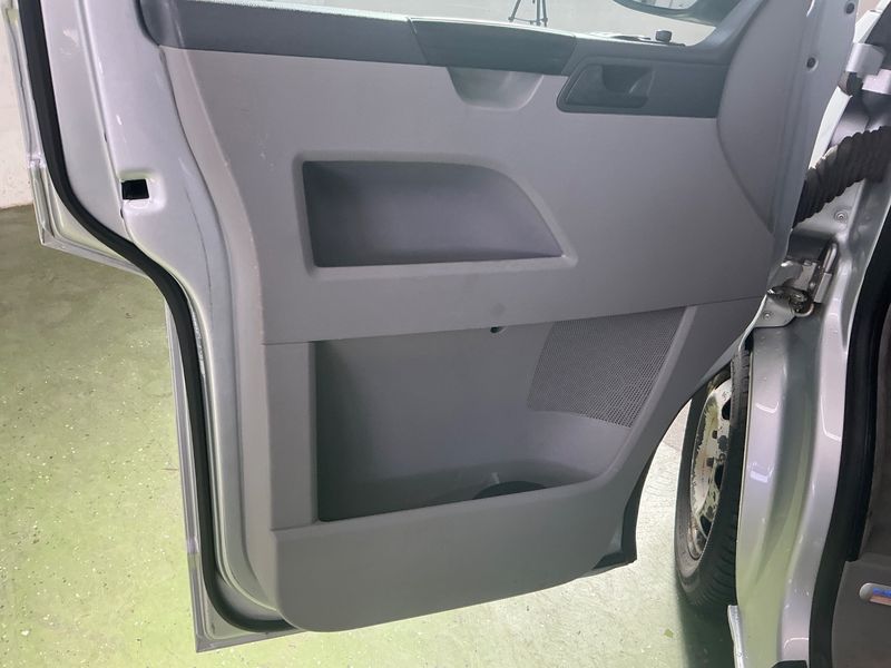 Volkswagen T5 California 2.0 TDI Beach Aufstelldach 2012 – снимка 28