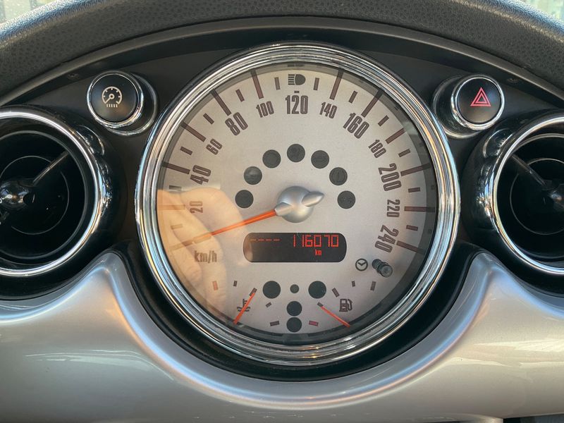 MINI Cabrio Cooper 2007 – снимка 18