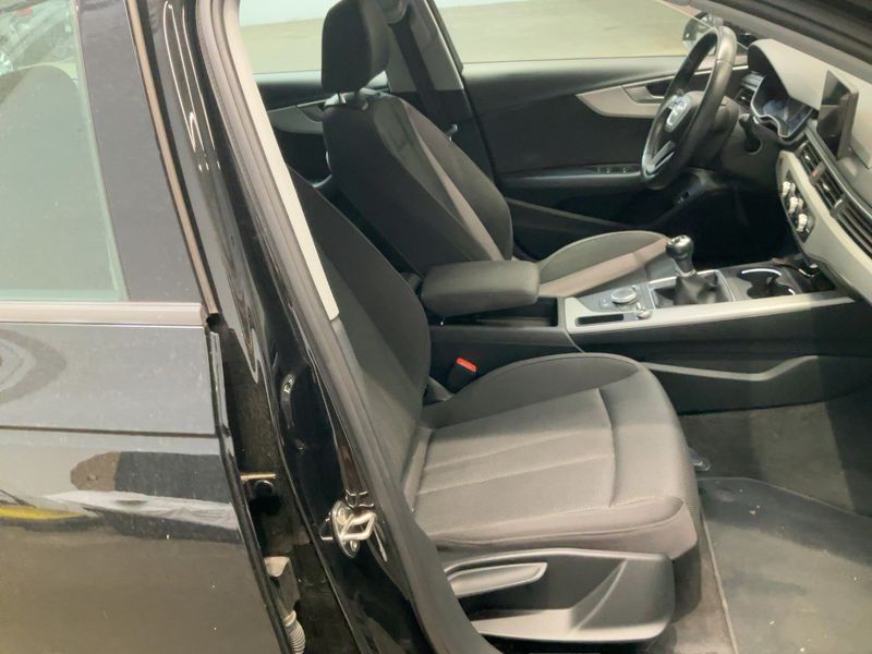 Audi A4 35 TFSI 2019 – снимка 16