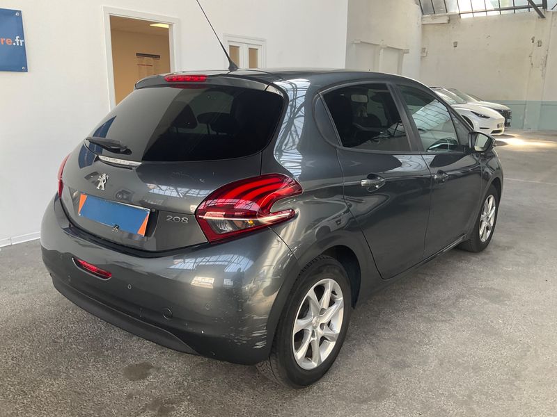 Peugeot 208 1.2 e-VTi Style 2014 – снимка 2