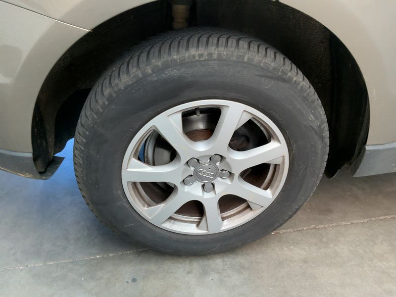 Audi Q5 2.0 TDI quattro 2012 – снимка 9