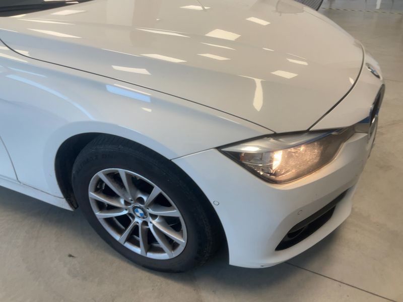 BMW 3er 318d Advantage 2016 – снимка 12