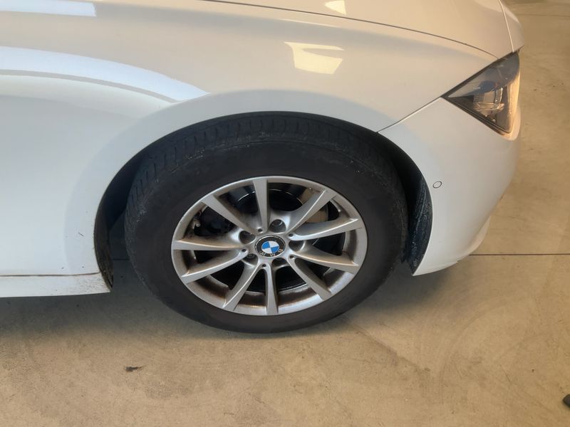 BMW 3er 318d Advantage 2016 – снимка 11
