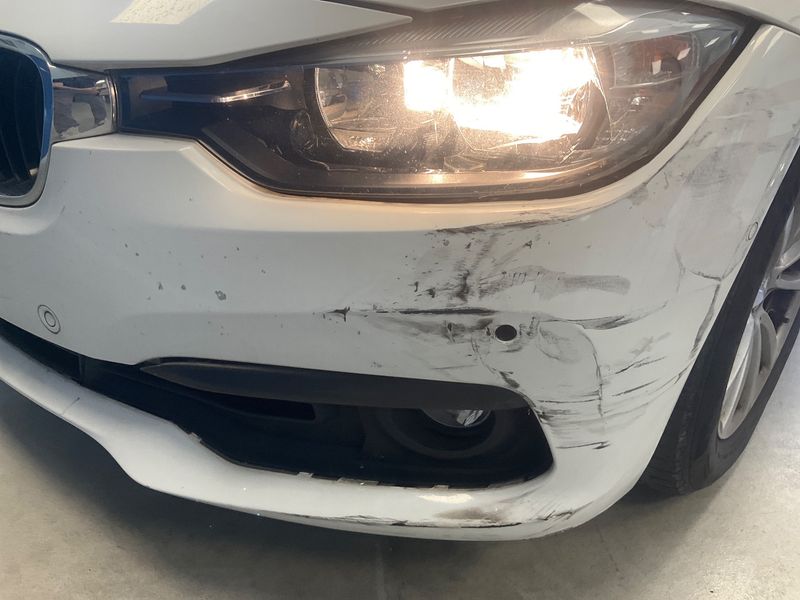 BMW 3er 318d Advantage 2016 – снимка 27