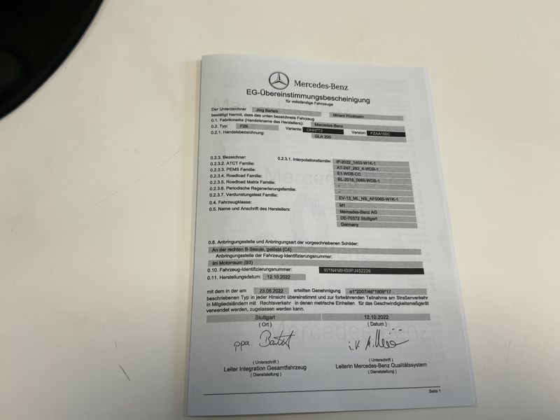 Mercedes-Benz GLA-Klasse GLA 200 AMG Line 2022 – снимка 21