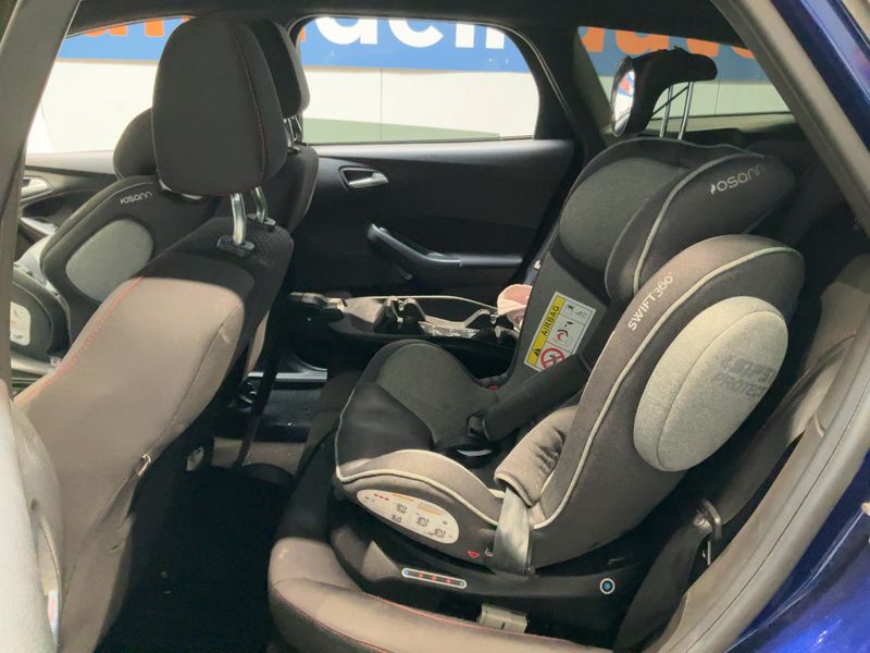 Ford Focus 1.0 EcoBoost ST-Line 2018 – снимка 20