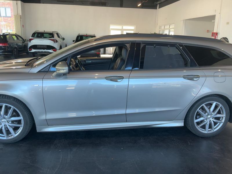 Ford Mondeo 2.0 TDCi ST-Line 2017 – снимка 4