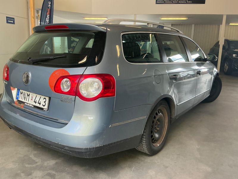 Volkswagen Passat 2.0 TDI Sportline 4Motion 2008 – снимка 2