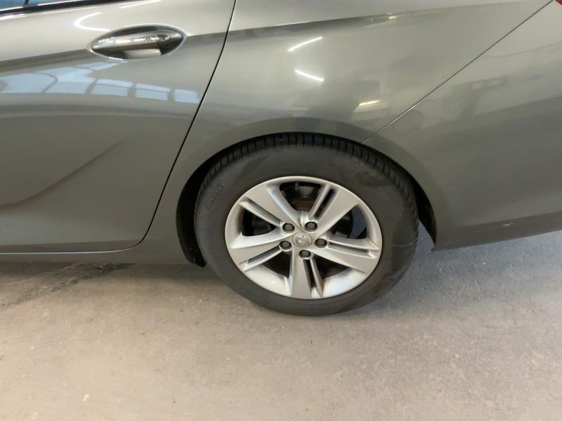 Opel Insignia Sports Tourer 2.0 CDTI Innovation 2018 – снимка 5