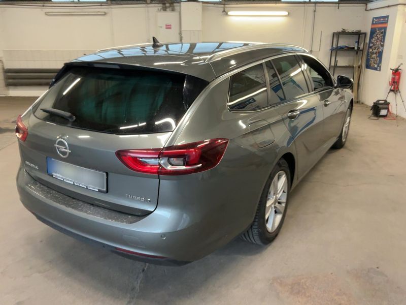 Opel Insignia Sports Tourer 2.0 CDTI Innovation 2018 – снимка 8