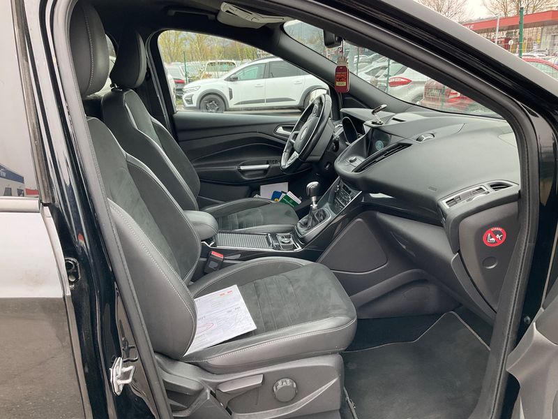 Ford Kuga 2.0 TDCi ST-Line 2017 – снимка 17