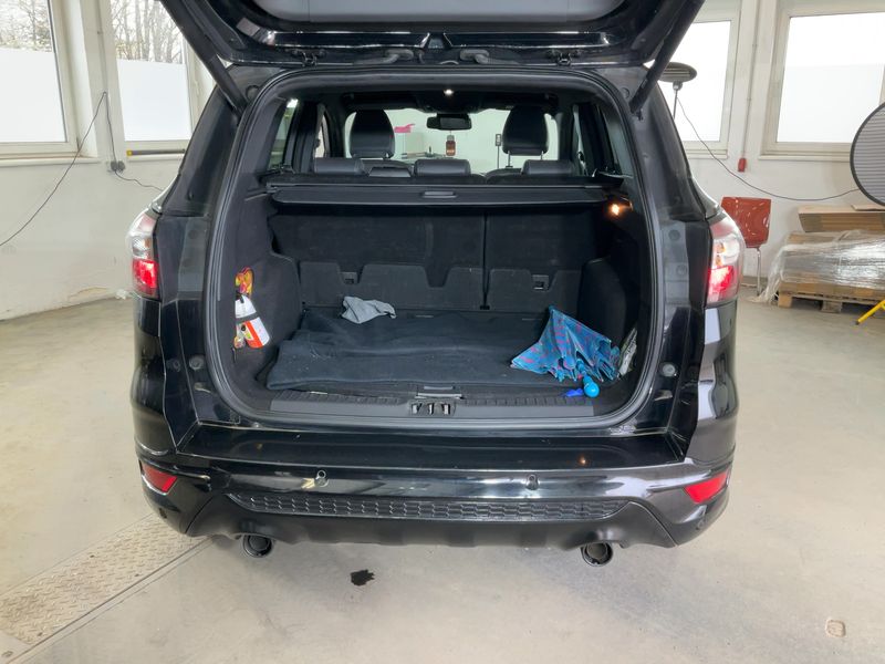 Ford Kuga 2.0 TDCi ST-Line 2017 – снимка 16