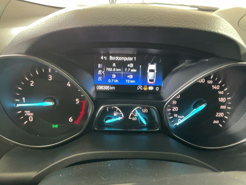 Ford Kuga 2.0 TDCi ST-Line 2017 – снимка 19