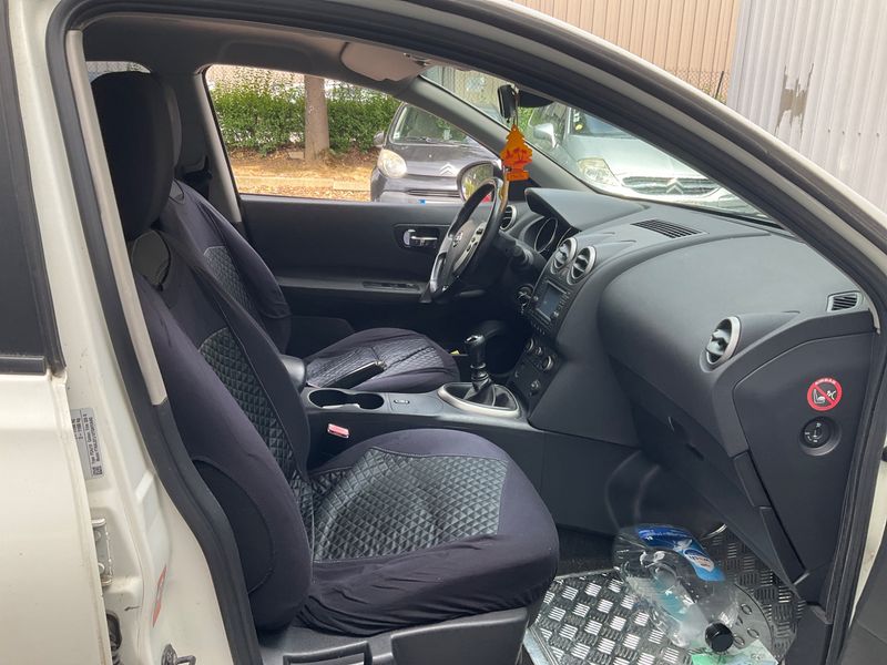 Nissan Qashqai 1.5 dCi Tekna 2010 – снимка 3