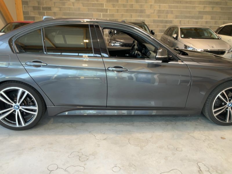 BMW 3er 330e M Sport 2016 – снимка 10