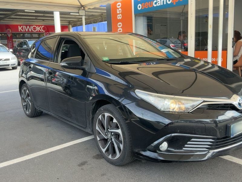 Toyota Auris 1.8 Hybrid Active 2016 – снимка 12