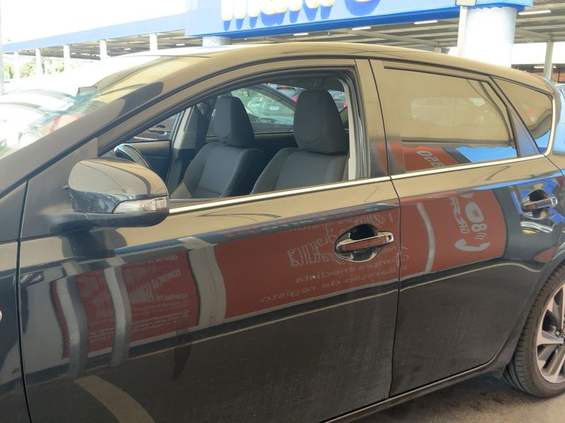 Toyota Auris 1.8 Hybrid Active 2016 – снимка 4