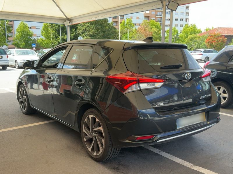 Toyota Auris 1.8 Hybrid Active 2016 – снимка 6