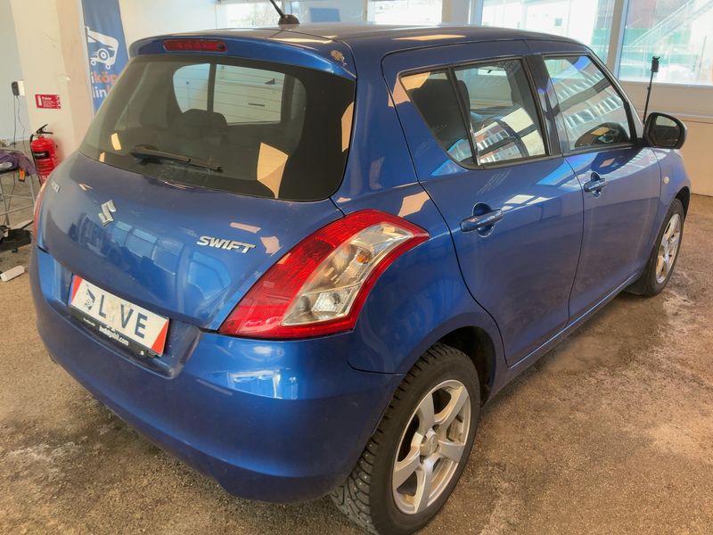 Suzuki Swift 1.2 Comfort 2016 – снимка 8