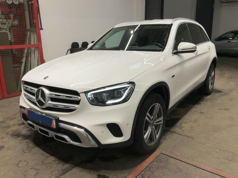 Mercedes-Benz GLC-Klasse GLC 300e 4Matic 2020 – снимка 1