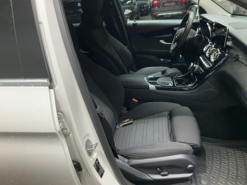 Mercedes-Benz GLC-Klasse GLC 300e 4Matic 2020 – снимка 17