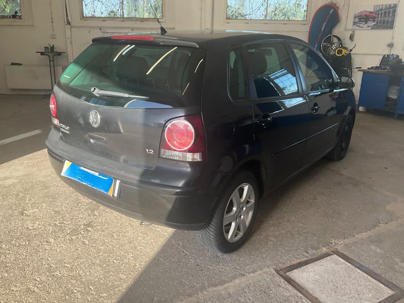 Volkswagen Polo 1.2 Comfortline 2009 – снимка 2