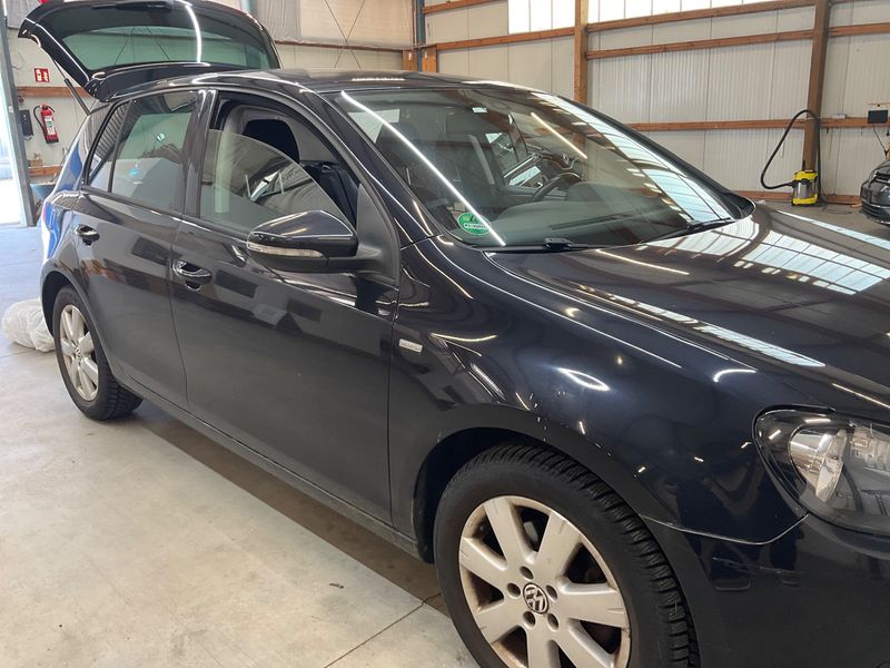 Volkswagen Golf VI 2.0 TDI Match BlueMotion Tech 2012 – снимка 12