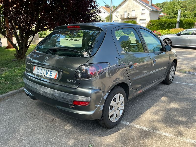 Peugeot 206+ 1.4 HDi Urban 2011 – снимка 2
