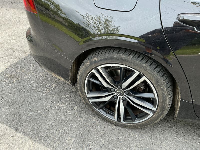 Volvo V60 2.0 T6 Plug-in Hybrid R-Design AWD 2020 – снимка 23