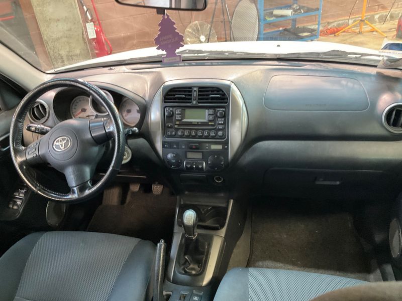 Toyota RAV 4 2.0 4x4 2004 – снимка 17