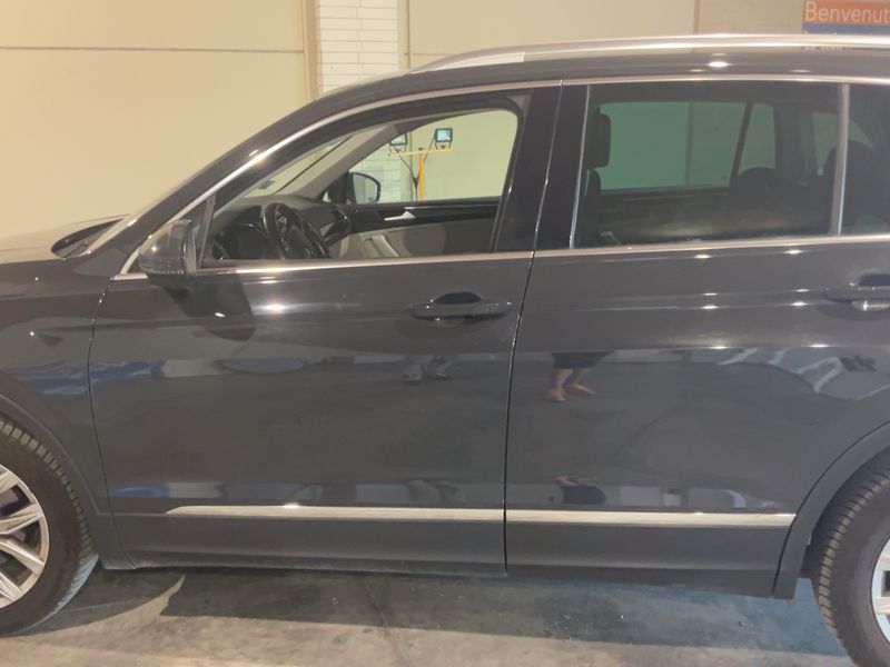 Volkswagen Tiguan 2.0 TDI Executive 4Motion BlueMotion Tech 2016 – снимка 4