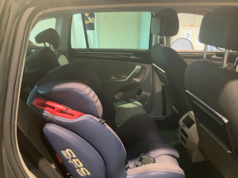 Volkswagen Tiguan 2.0 TDI Executive 4Motion BlueMotion Tech 2016 – снимка 19