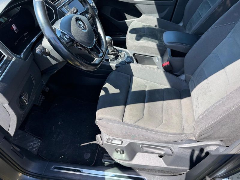 Volkswagen Tiguan 2.0 TDI Executive 4Motion BlueMotion 2017 – снимка 24