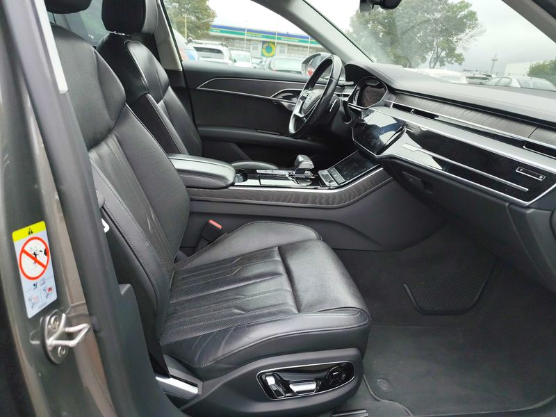 Audi A8 3.0 TFSI Mild-Hybrid 55 quattro 2018 – снимка 10