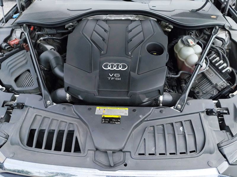 Audi A8 3.0 TFSI Mild-Hybrid 55 quattro 2018 – снимка 8