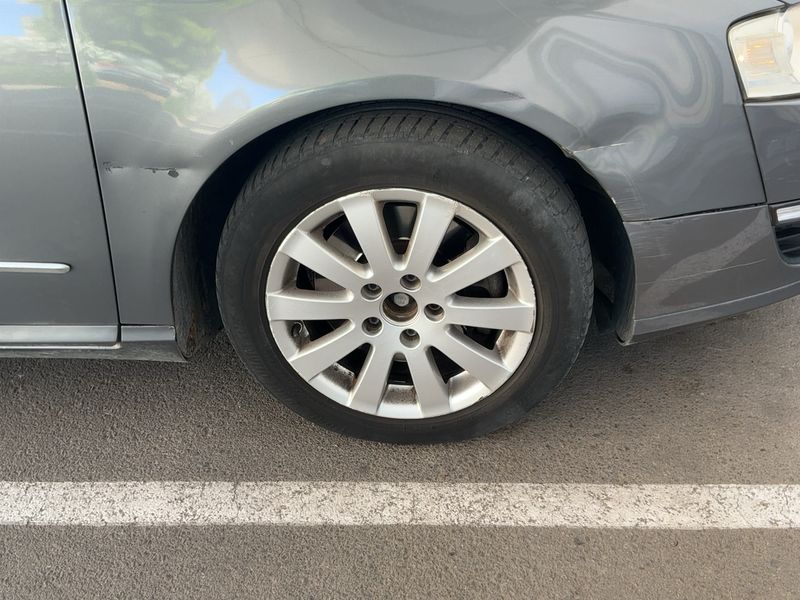Volkswagen Passat 2.0 TDI Advance 2007 – снимка 20