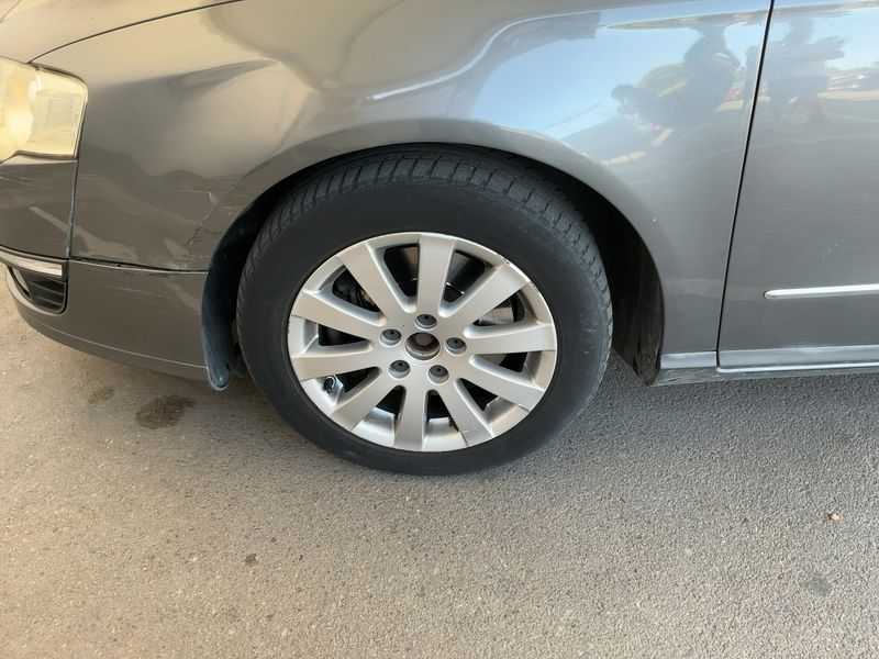 Volkswagen Passat 2.0 TDI Advance 2007 – снимка 17
