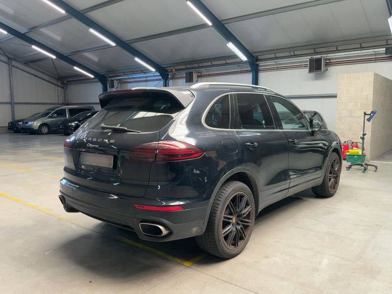 Porsche Cayenne Diesel 2016 – снимка 8