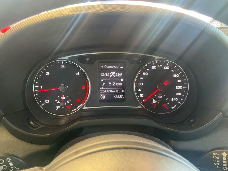 Audi A1 Sportback 1.6 TDI S line edition 2014 – снимка 18