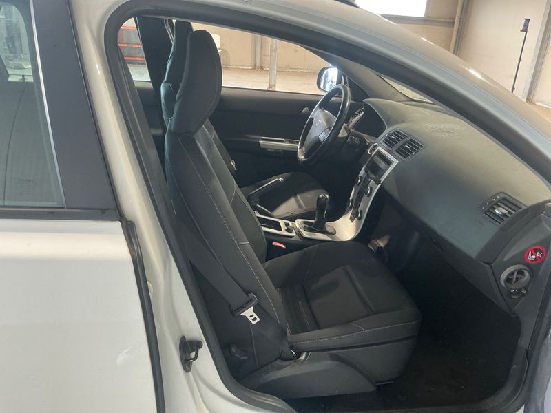Volvo V50 1.6 D2 Polar Plus 2012 – снимка 3