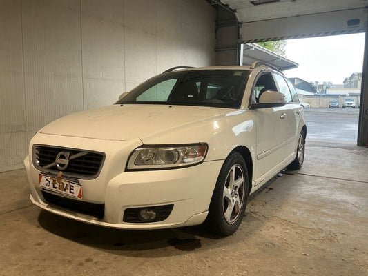 Volvo V50 1.6 D2 Polar Plus 2012 – снимка 1