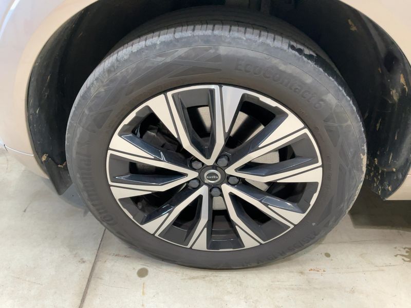 Volvo XC60 2.0 B4 Mild-Hybrid Plus Bright 2WD 2022 – снимка 3