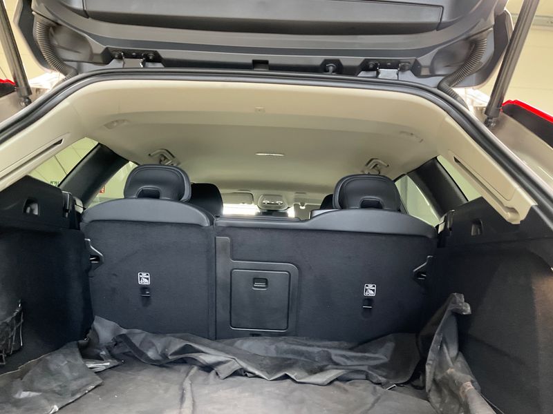 Volvo XC60 2.0 B4 Mild-Hybrid Plus Bright 2WD 2022 – снимка 23