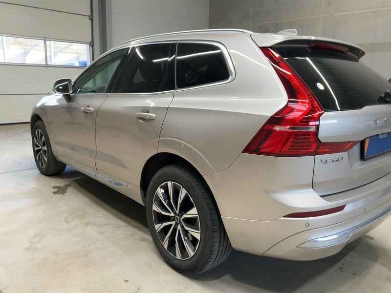 Volvo XC60 2.0 B4 Mild-Hybrid Plus Bright 2WD 2022 – снимка 6